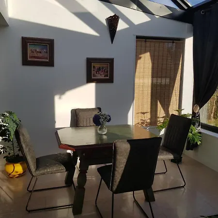 Calme Et Nature Homestay *